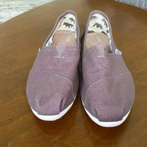 Toms slip on flat canvas shoes - Picture 4 of 9